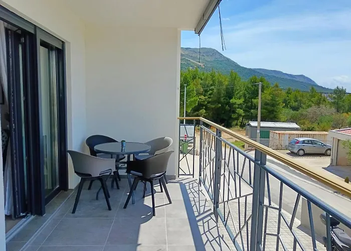 Dissy Split Апартаменты Подстрана